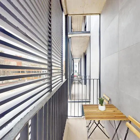 Apartamento 1 Bedroom Cozy Aparment Joan Austria Barcelona